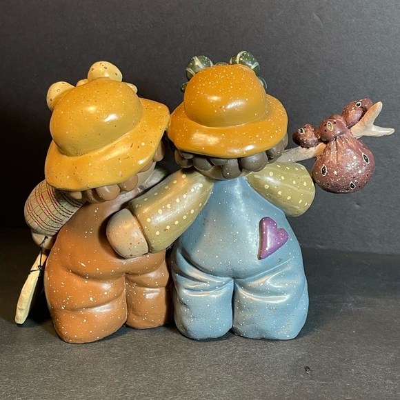 Henton Resin Hobo Figurine To the Ends of the Earth Forever Friends Retired T55 - Picture 6 of 10